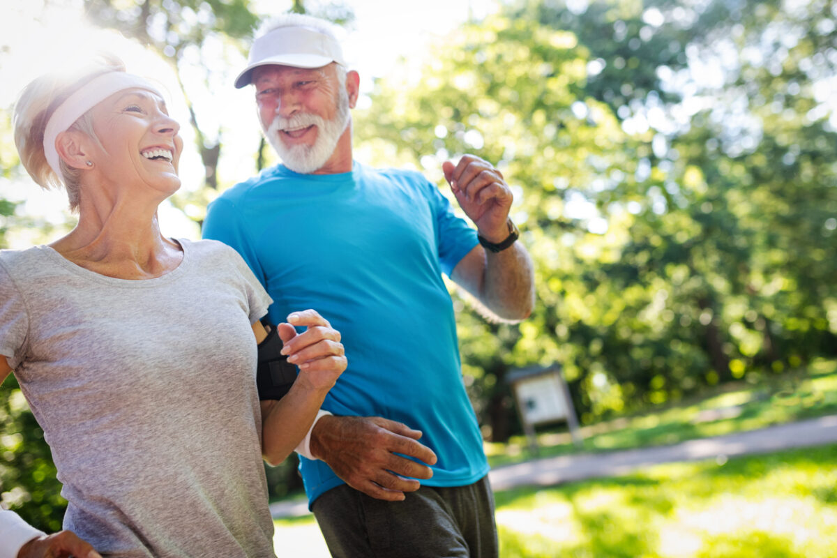 Jogging for Seniors: Health Benefits and Tips