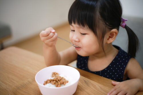 how to eat natto